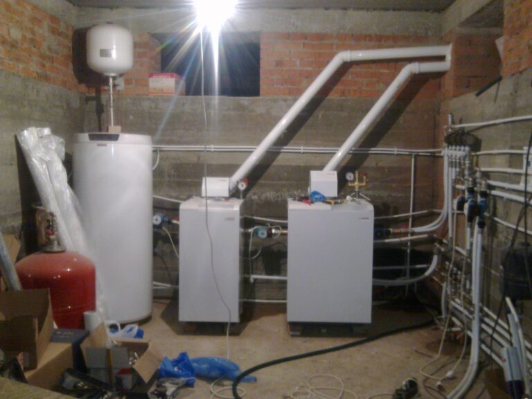 Котельная с двумя напольными котлами Protherm KLOM и бойлером